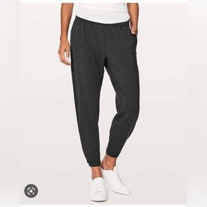 Lulu Lemon Twisted and Tucked Pant